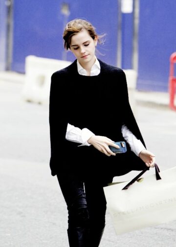 Emma Watson Doing Shopping In London 21 02 2013