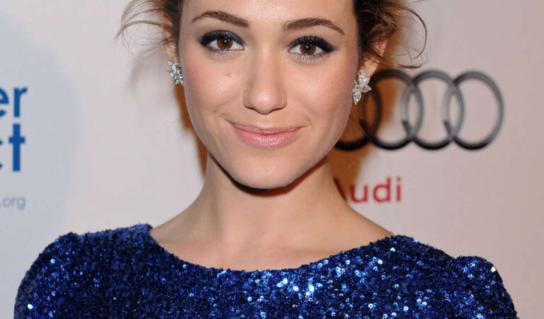 Emmy Rossum Ripple Effect Charity Event Los Angeles (18 photos)