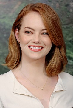 Emstonesdaily Emma Stone Attends A Photocall For