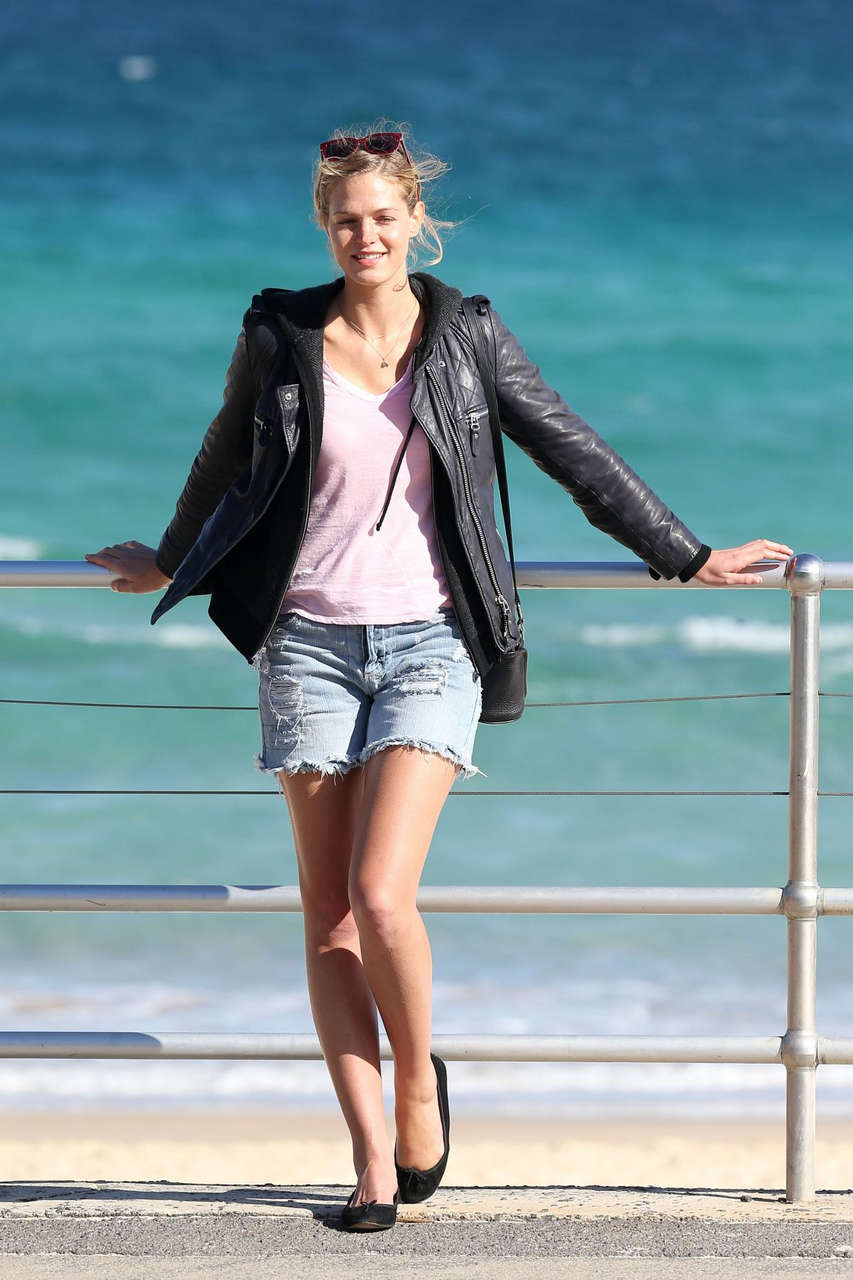 Erin Heatherton Out About Bondi Beach Sydney