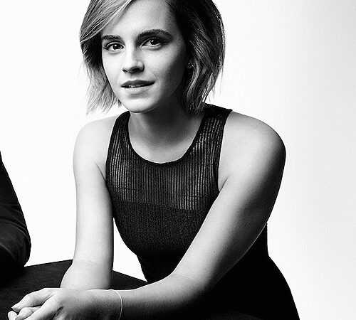 Esquire Meets Emma Watson Full Interview Here (1 photo)