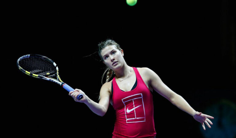 Eugenie Bouchar Bnp Paribas Wta Finals Practice Singapore (6 photos)