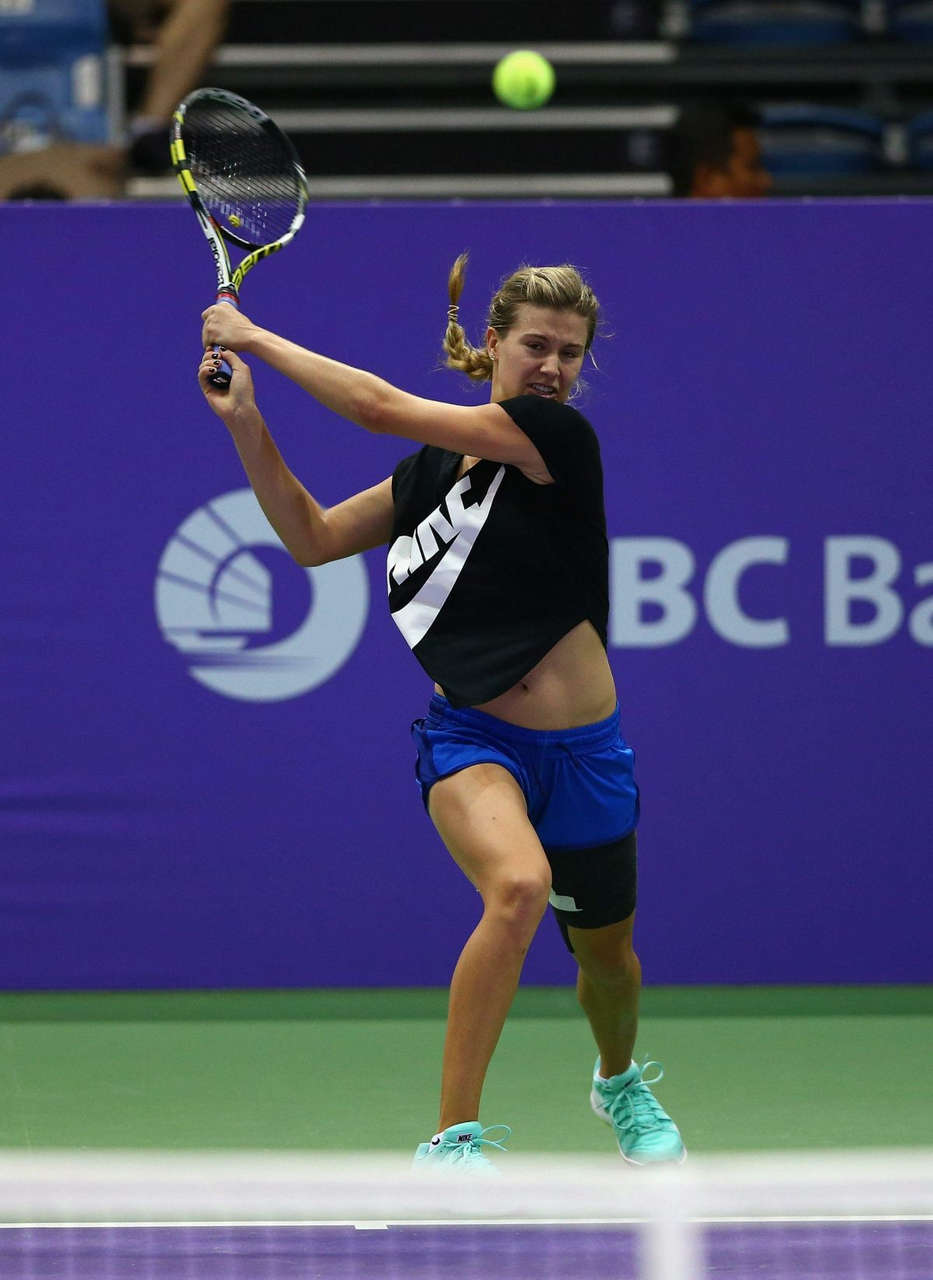 Eugenie Bouchar Practice Session Bnp Paribas Wta Finals Singapore
