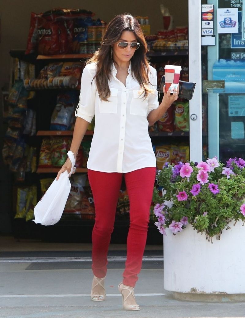 Eva Longoria Out About Hollywood