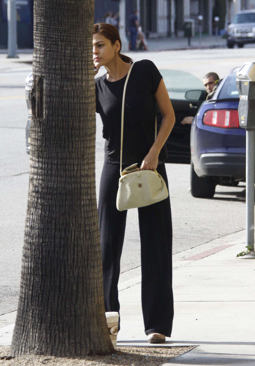 Eva Mendes Heading To Cooking Class Los Angeles