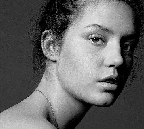 Exarchopoulosnews Adele Exarchopoulos By (1 photo)