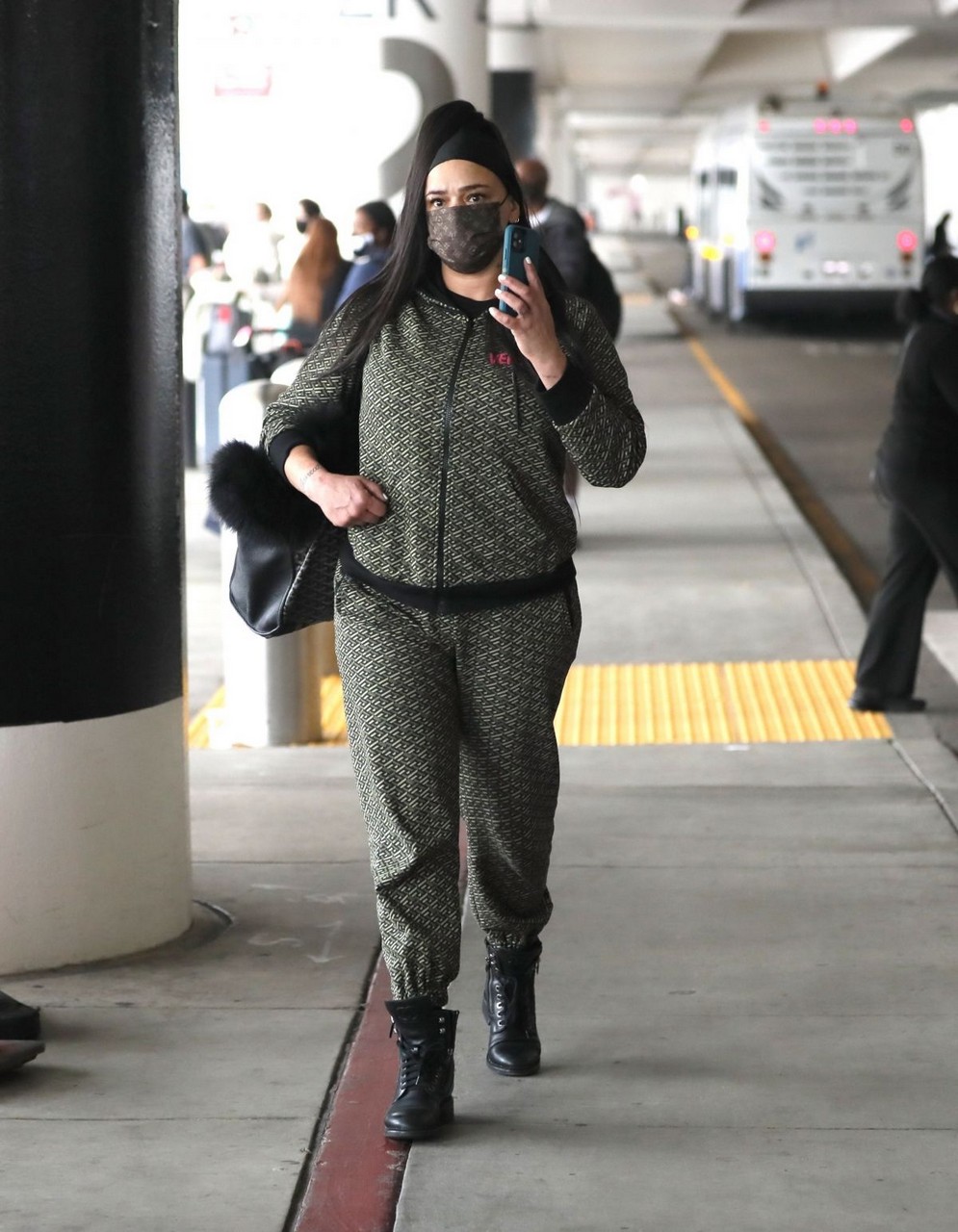 Faith Evans Arrives Lax Airport Los Angeles