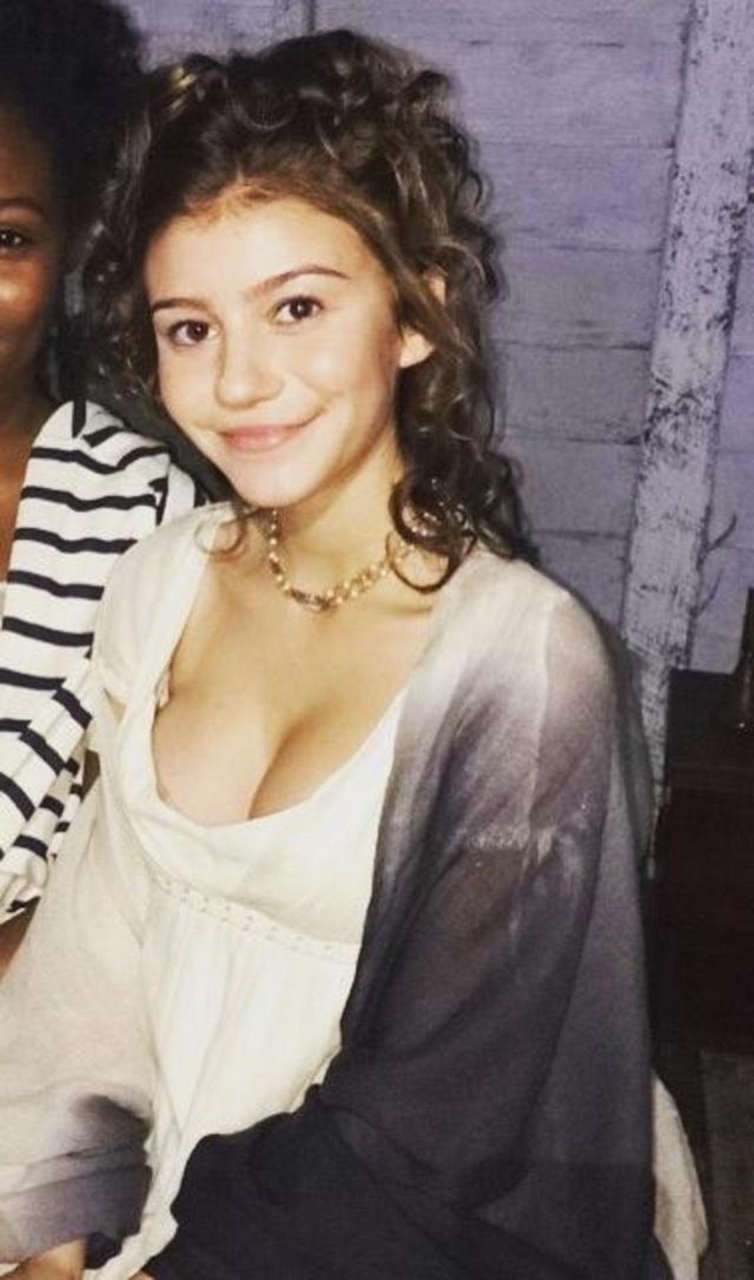 G hannelius boobs