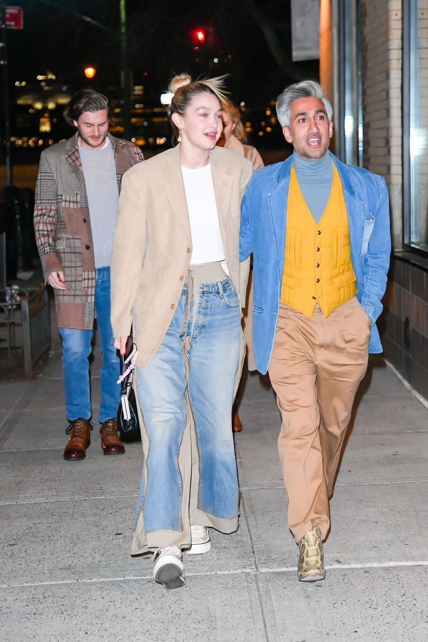 Gigi Hadid Out For Dinner New York