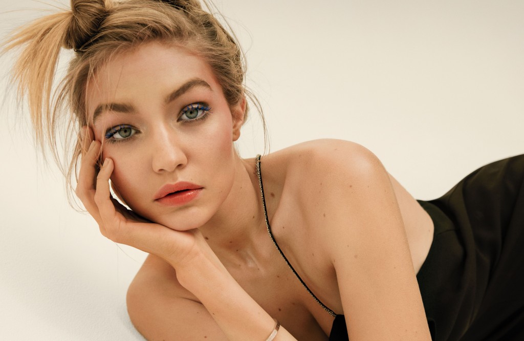 Gigi Hadid Sexy