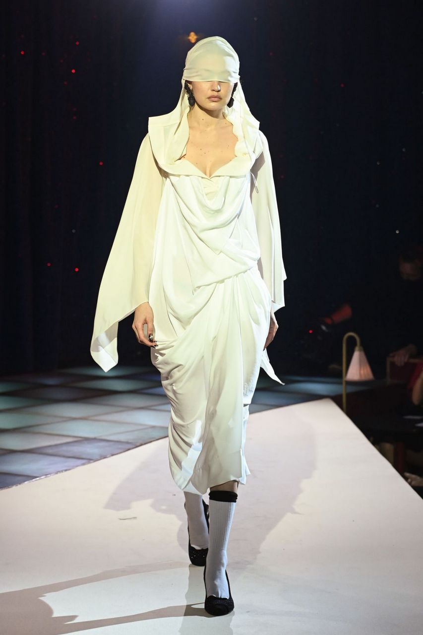 Gigi Hadid Walks Runway Vivienne Westwood Show Paris Fashion Week
