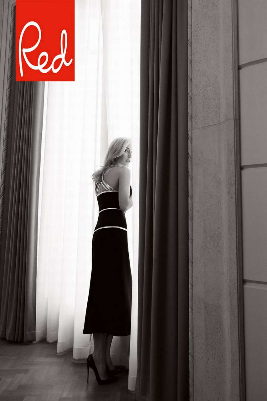 Gillian Anderson Red Magazine November 2014 Issue