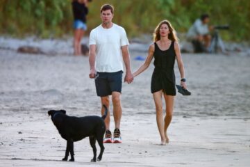 Gisele Bundchen And Tom Bradyout Beach Costa Rica
