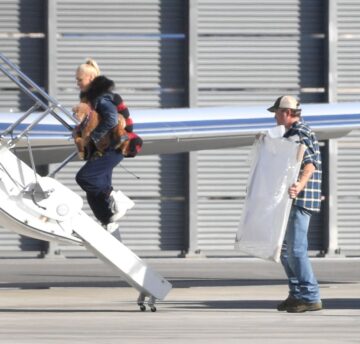 Gwen Stefani Boards Private Jet Los Angeles