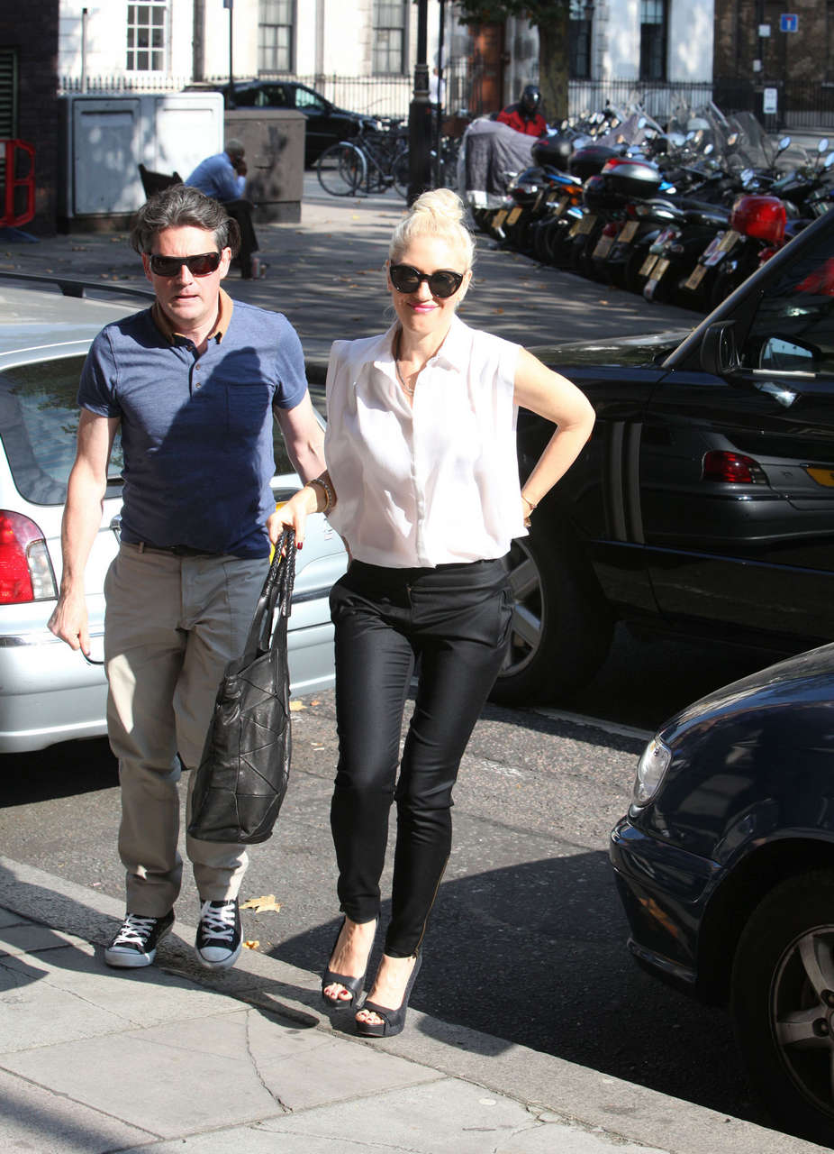 Gwen Stefani Out On Her 42nd Birthday