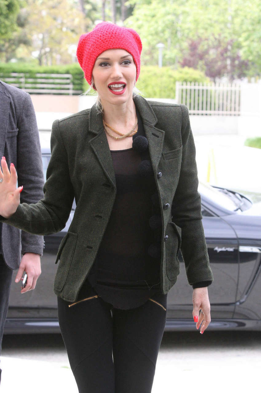 Gwen Stefani Outside Recording Studio Santa Monica
