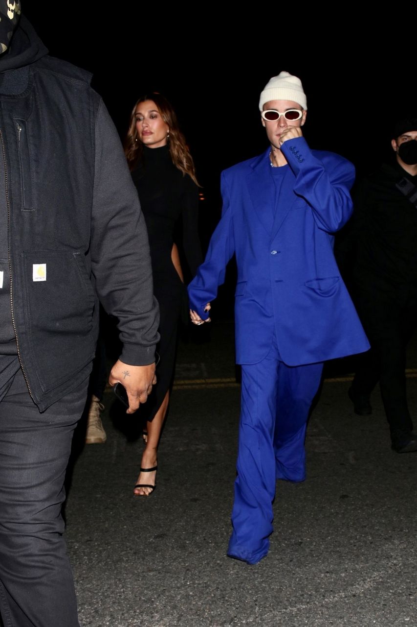 Hailey And Justin Bieber Arrives Catch La West Hollywood