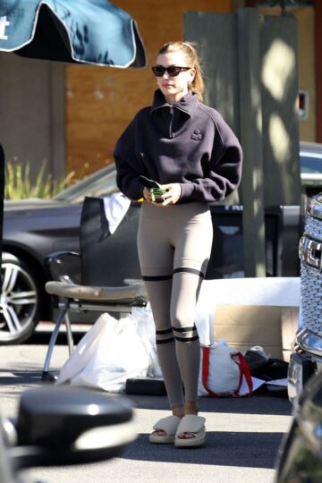 Hailey Bieber After Workout West Hollywood