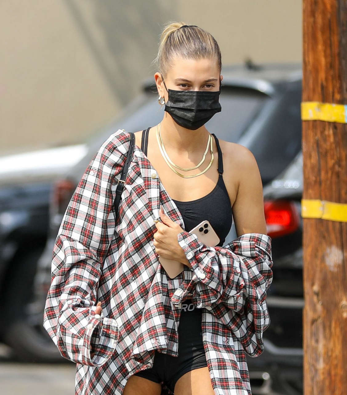 Hailey Bieber Kendall Jenner Justine Skye Out For Lunch West Hollywood