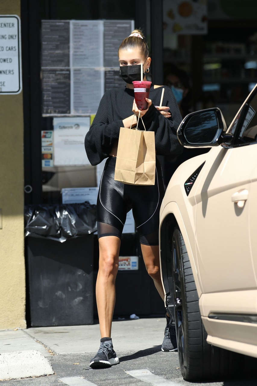 Hailey Bieber Out For Juice West Hollywood