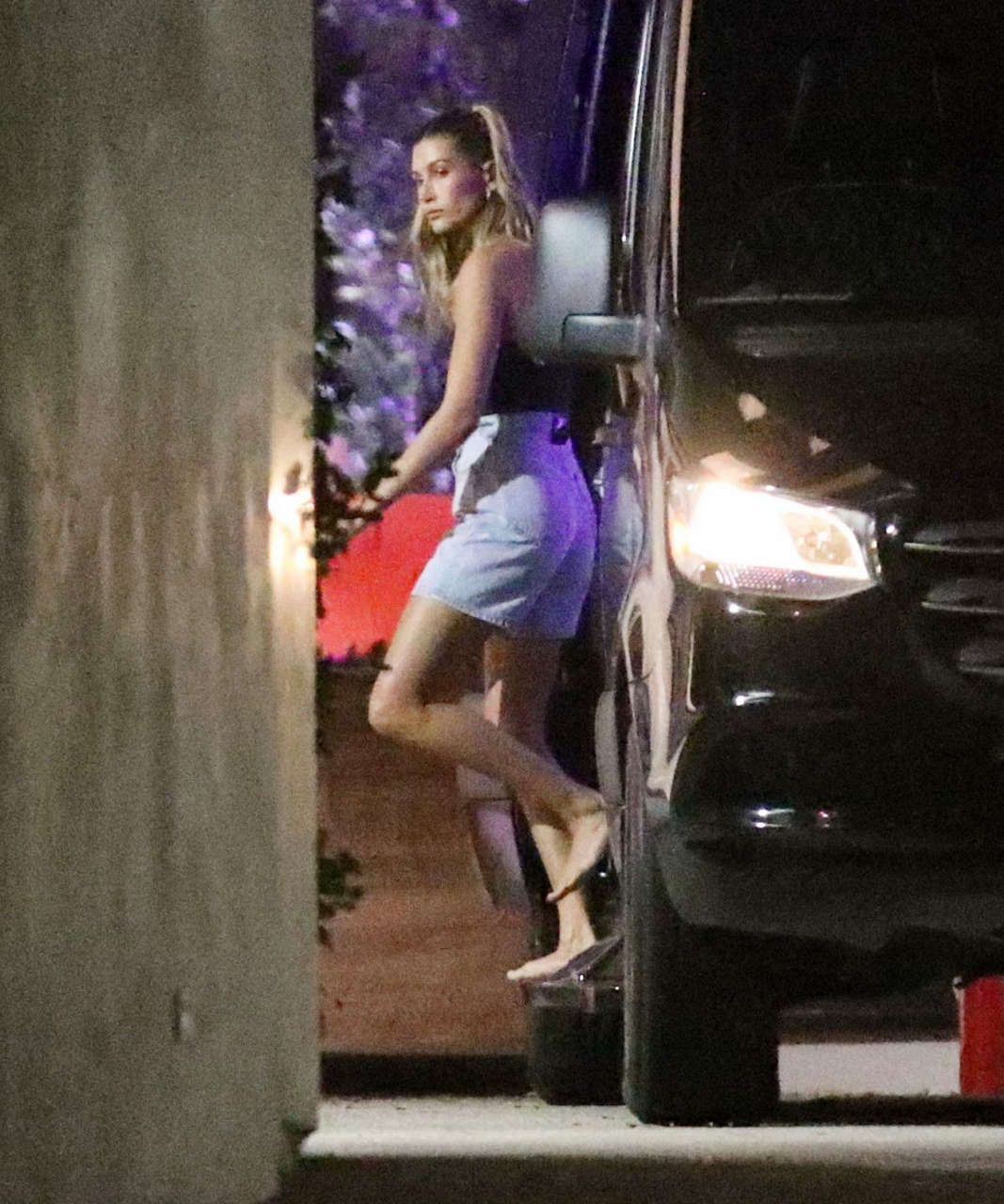 Hailey Justin Bieber Throw House Party Beverly Hills