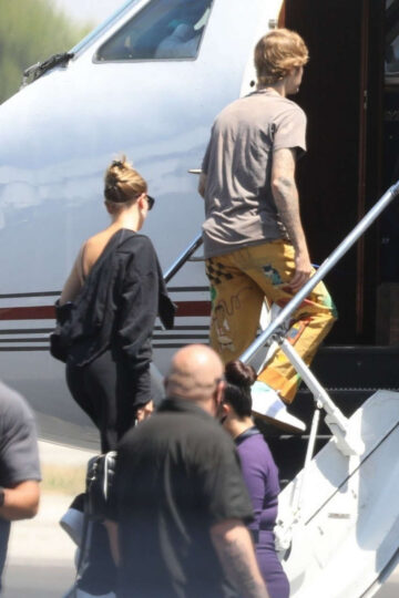 Hailey Justine Bieber Boarding Private Jet Los Angeles