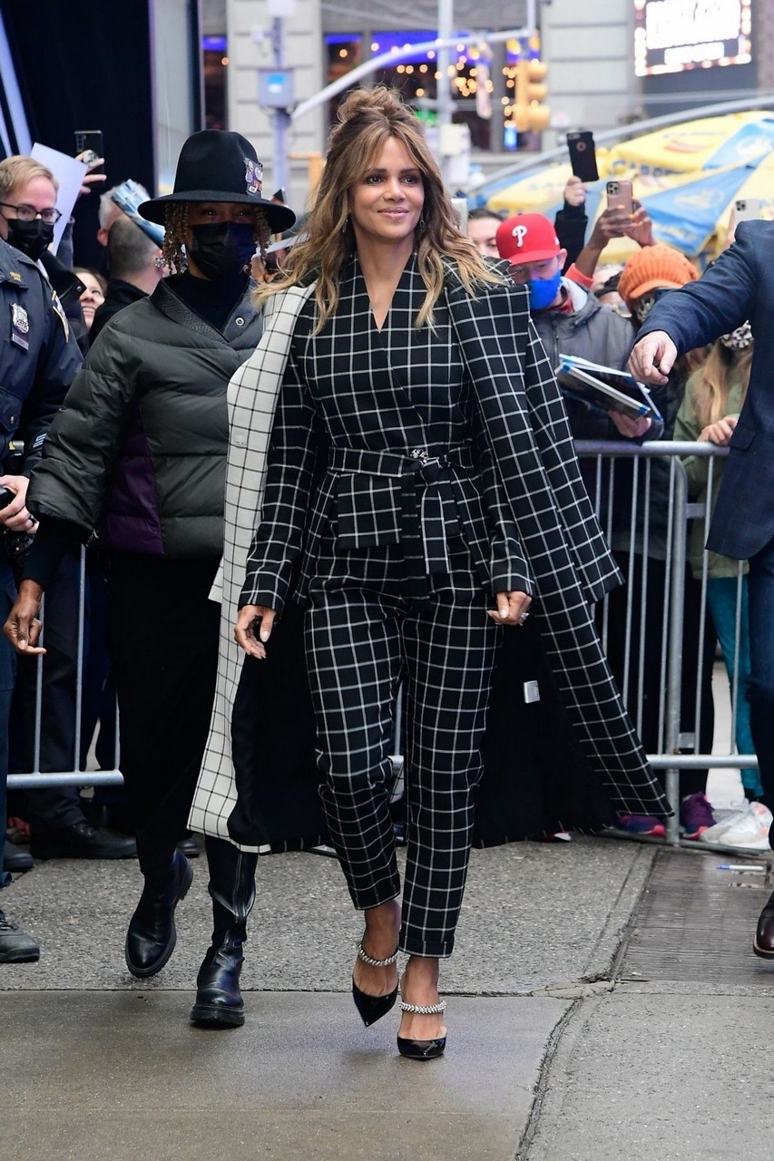 Halle Berry Arrives Good Morning America New York