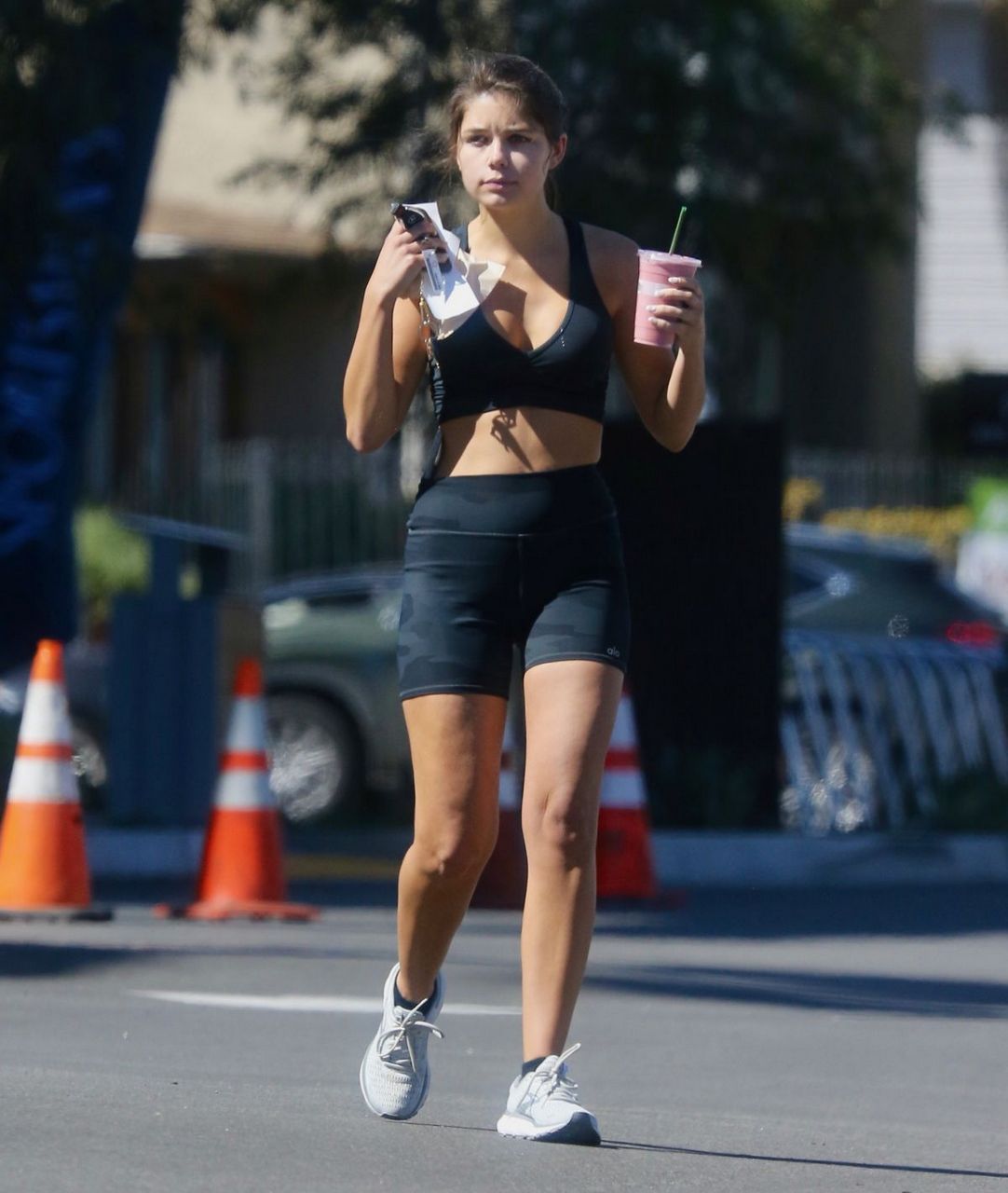Hannha Ann Sluss Out For Smoothie After Workout West Hollywood
