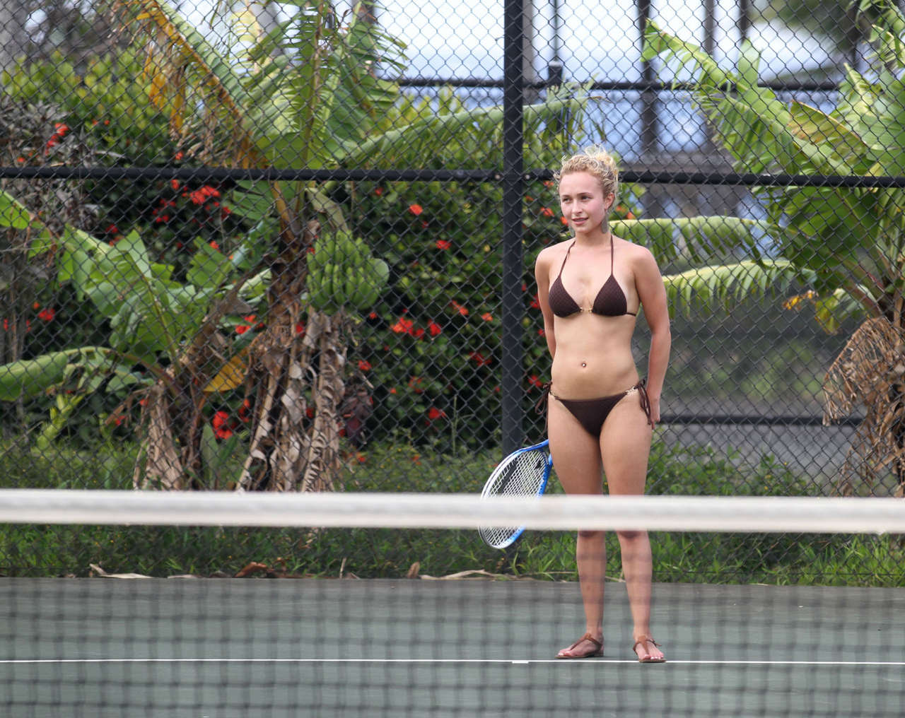 Hayden Panettiere Bikni Candids Playing Tennis Basketball Hawaii