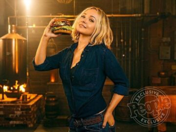Hayden Panettiere For Carl S Jr Commercial