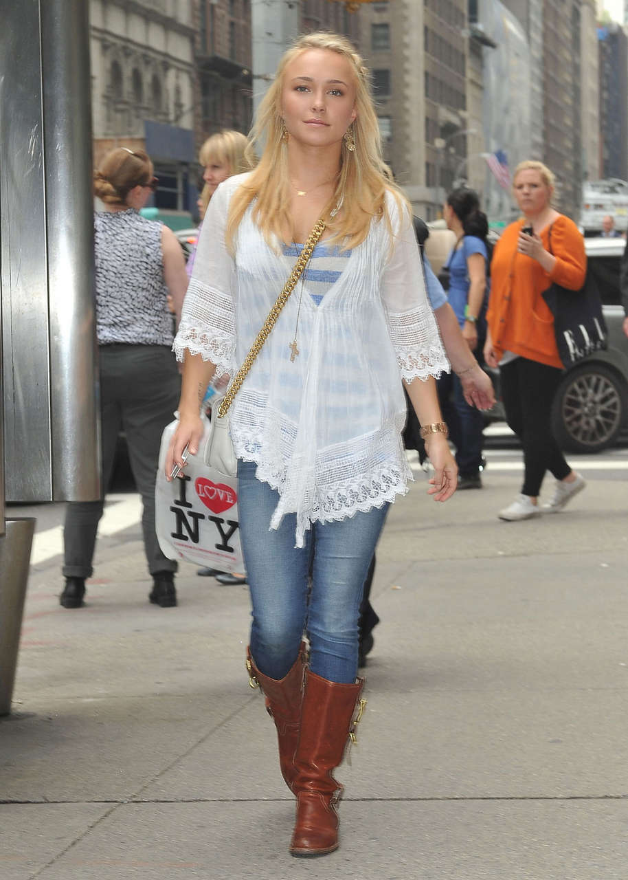 Hayden Panettiere Out About New York
