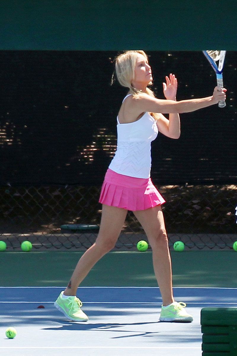 Heather Locklear Short Skirt Playibg Ttennis Malibu Country Club