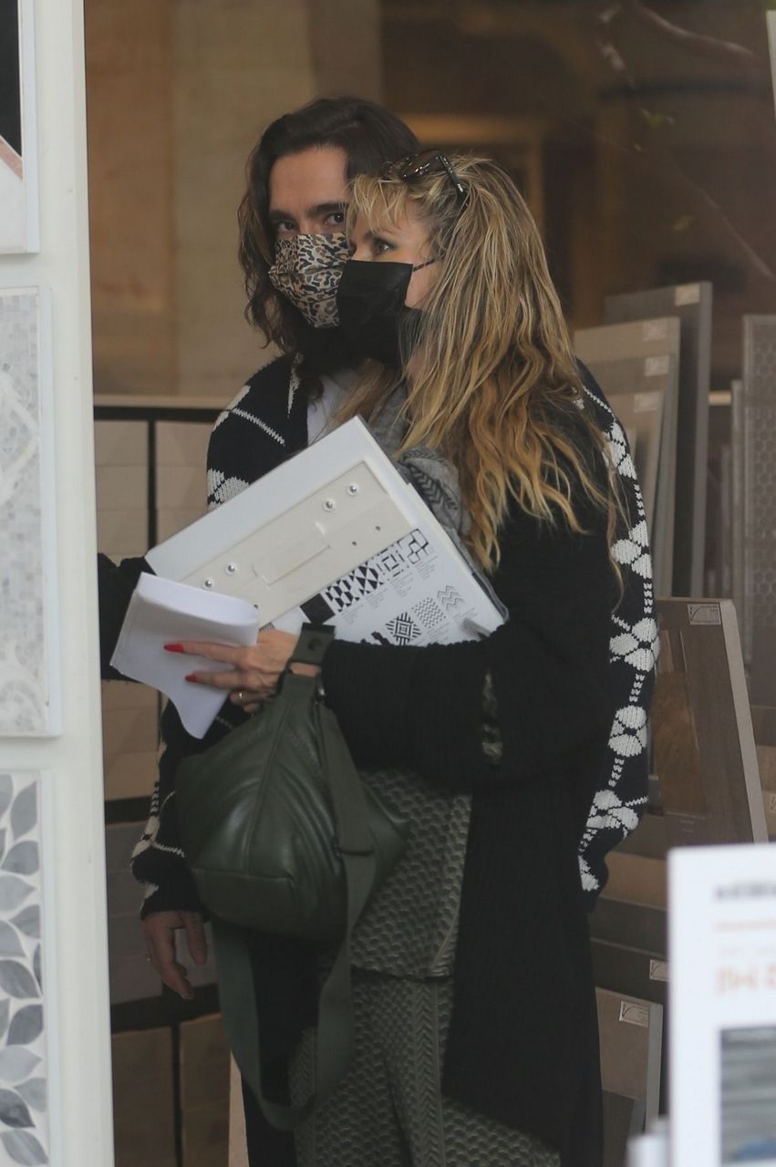 Heidi Klum And Tom Kaulitz Visiting Place For Sale West Hollywood