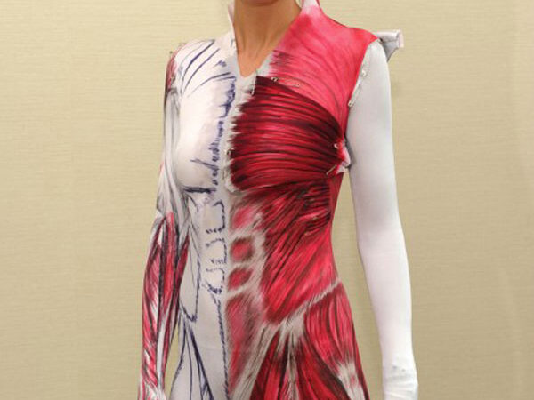 Heidi Klum Human Anatomy Haloween Costume (9 photos)