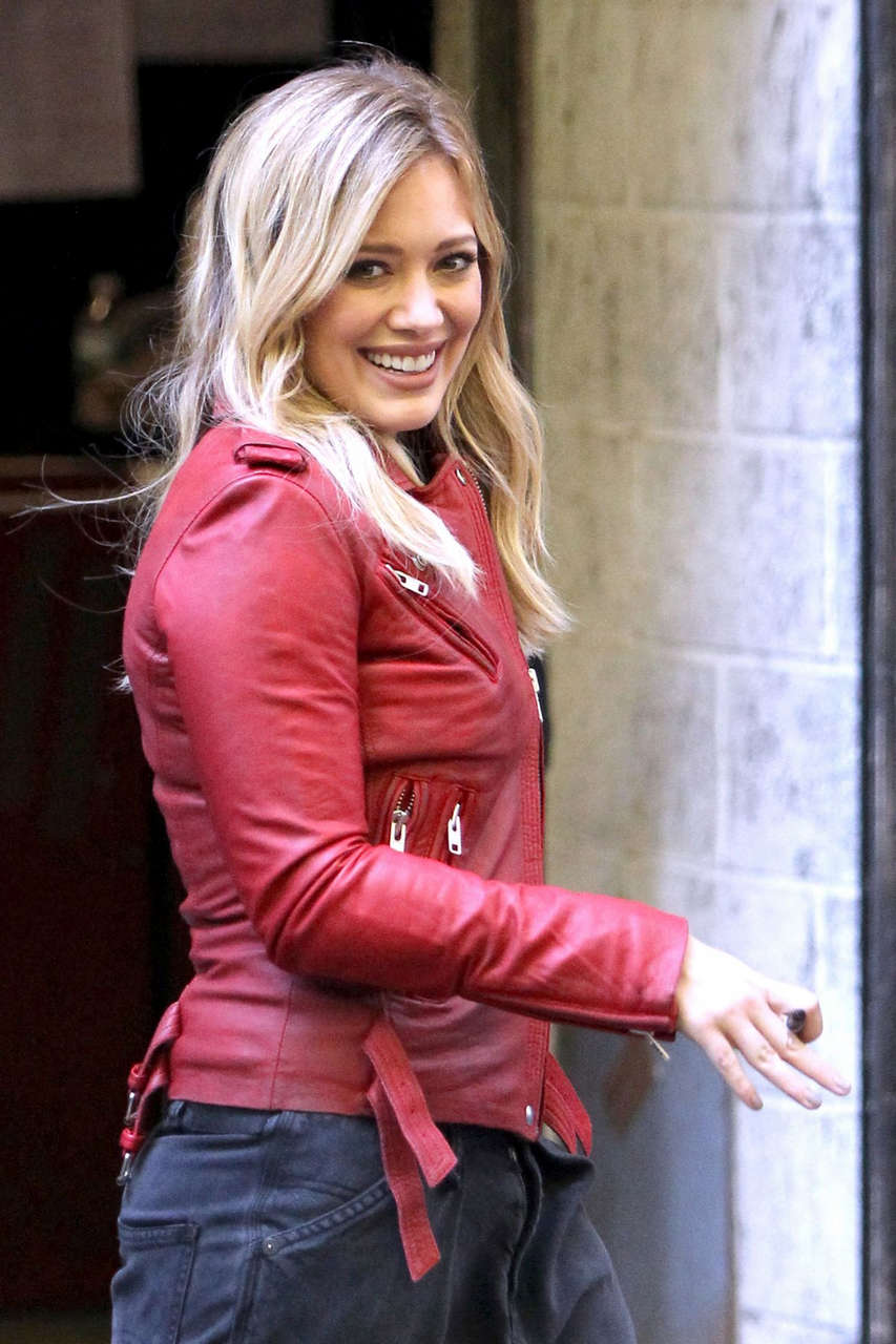 Hilary Duff Arrives Live With Kelly Michael New York