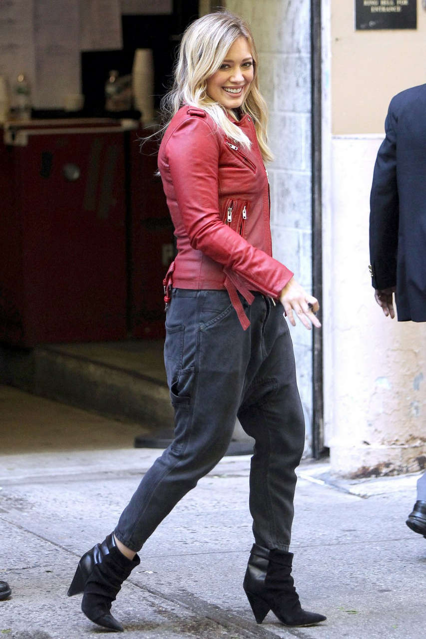 Hilary Duff Arrives Live With Kelly Michael New York