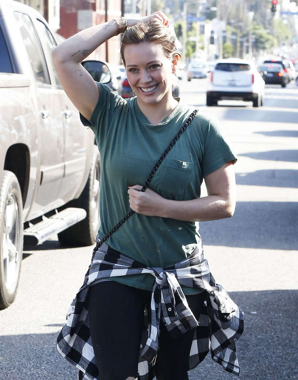 Hilary Duff Out About Los Angeles
