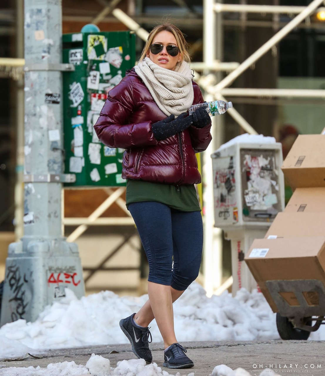 Hilary Duff Short Leggings Out New York