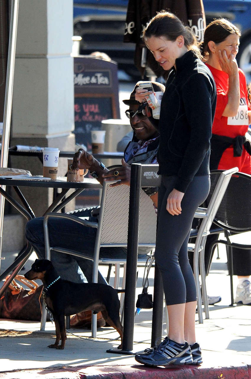 Hilary Swank Tight Leggings Outside Cafe Santa Monica