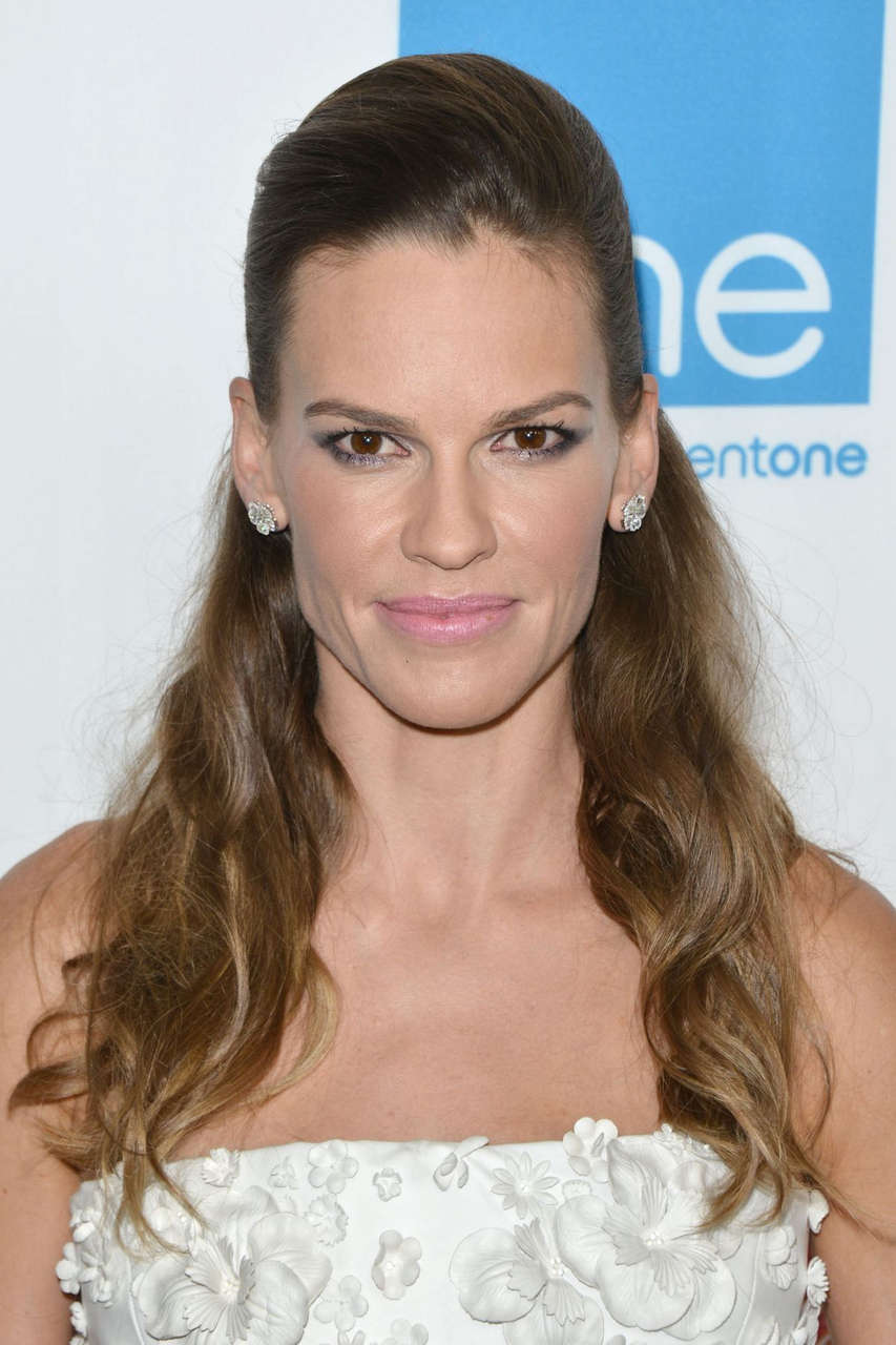 Hilary Swank You Re Not You Premiere Los Angeles