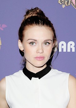 Holland Roden Attends The Just Jareds