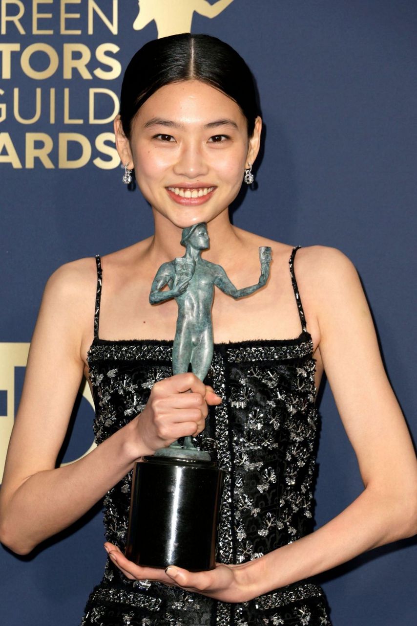 Hoyeon Jung 28th Annual Screen Actors Guild Awards Santa Monica