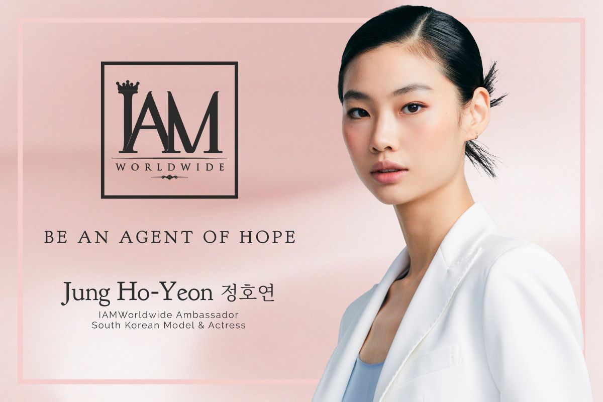 Hoyeon Jung For Iam Worldwide