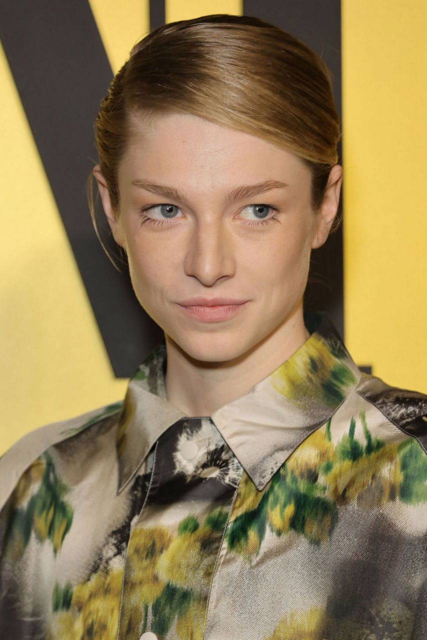 Hunter Schafer Vanities Party Night For Young Hollywood Los Angeles