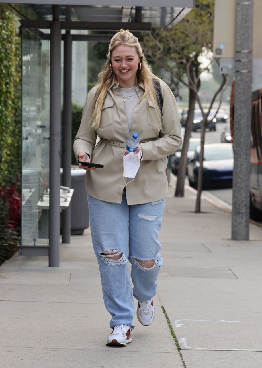 Iskra Lawrence Leaves Meeting West Hollywood