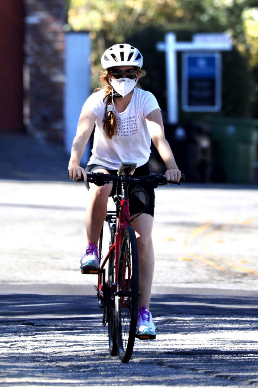 Isla Fisher Out Bike Ride Los Angeles