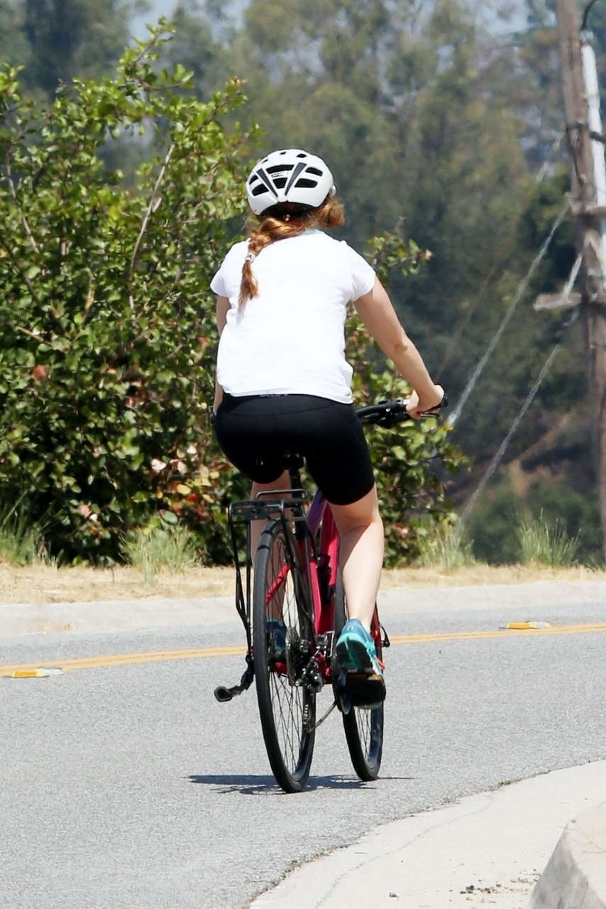 Isla Fisher Out For Bike Ride Los Angeles
