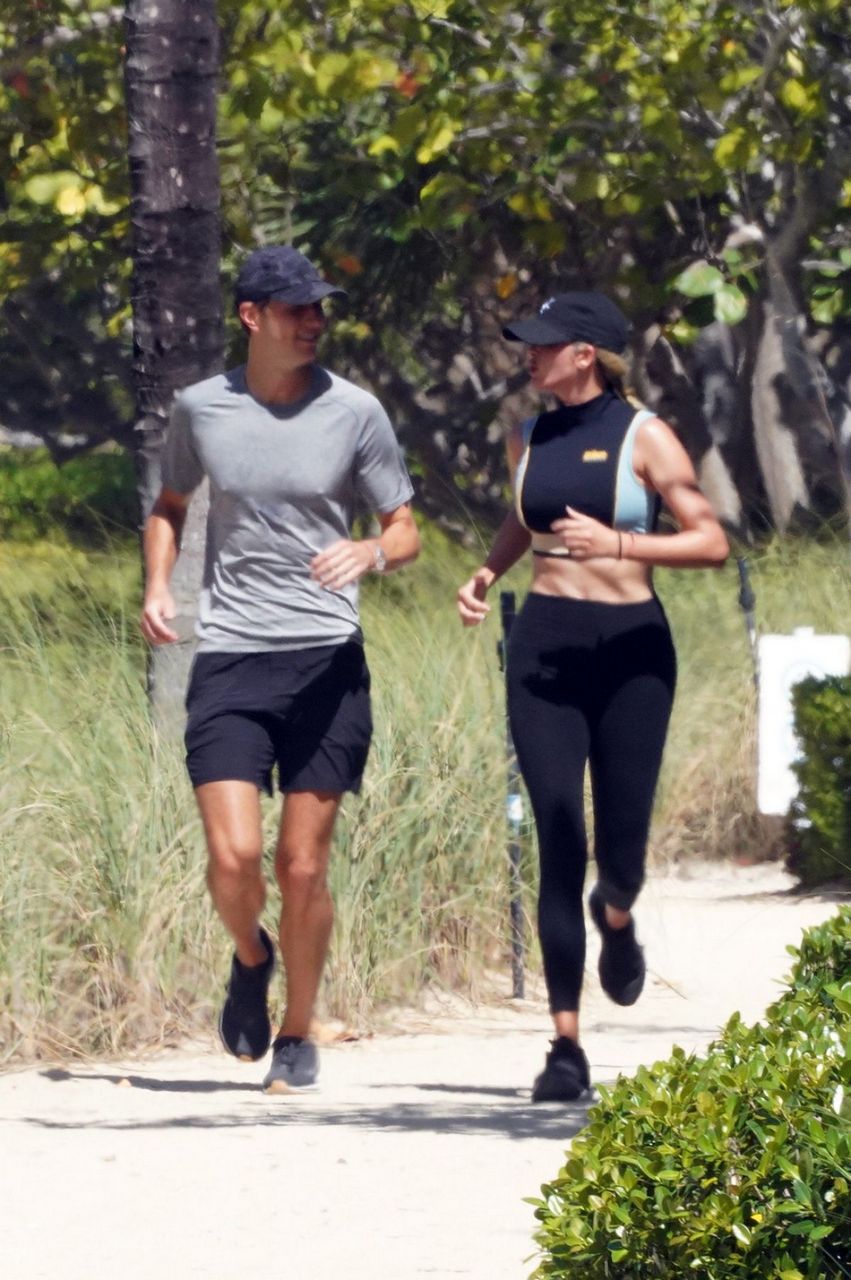 Ivanka Trump And Jared Kushner Out Jogging Miami