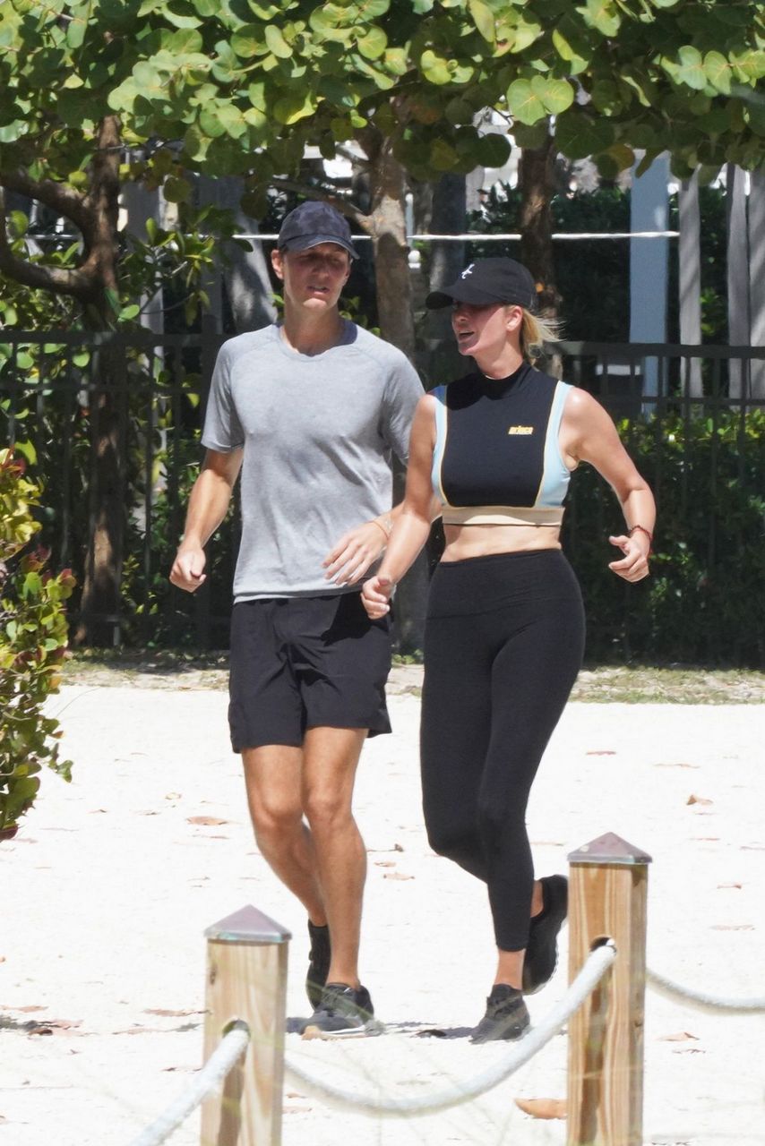 Ivanka Trump And Jared Kushner Out Jogging Miami