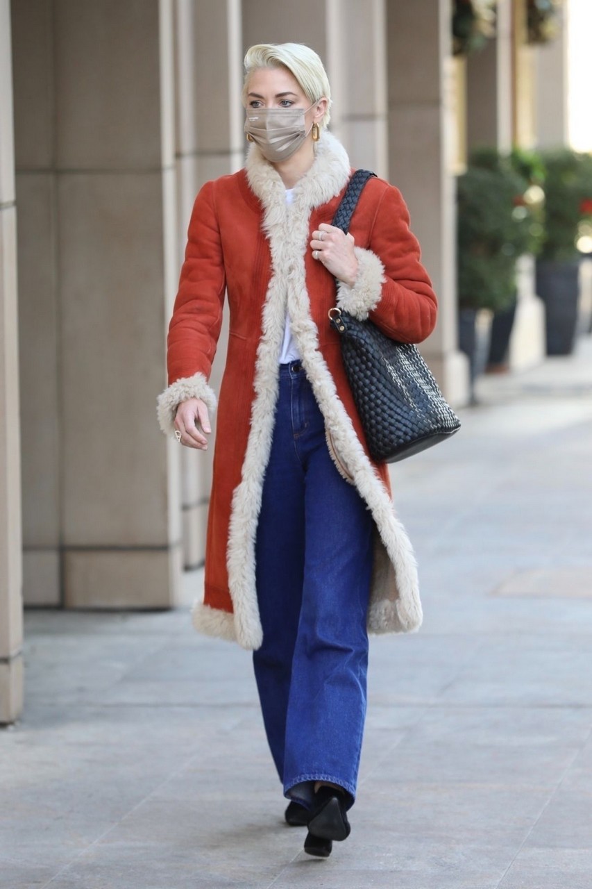 Jaime King Out About Beverly Hills